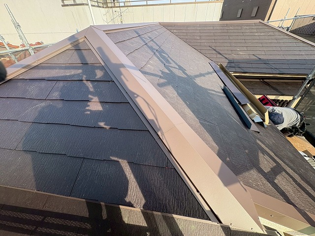 城陽市・完成！カラーベストへの葺き替えで軽量・美観・耐久性アップ